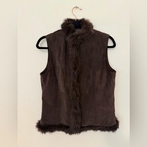 Revue Women’s Dark Brown Suede Leather Vest Sz 6 Rabbit Fur Trim Mob Wife Y2K
